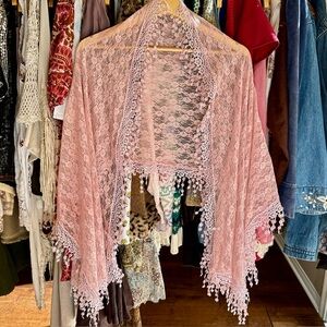 Boho Pink Lace Kimono Shawl – Fringe Trim, Festival Fairycore Cover Up